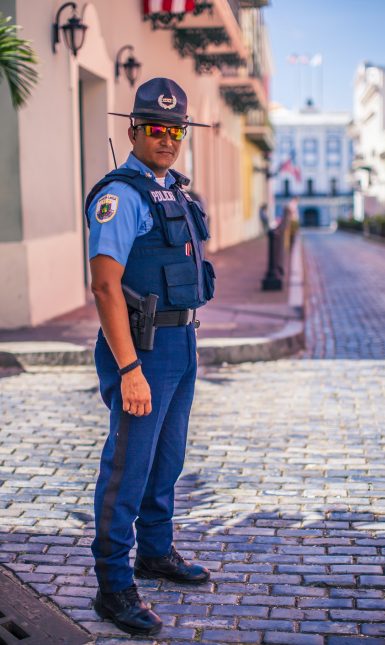 A policeman pexels caleb oquendo 3023654